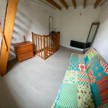 Petite Maison Les Essarts (Vendee)